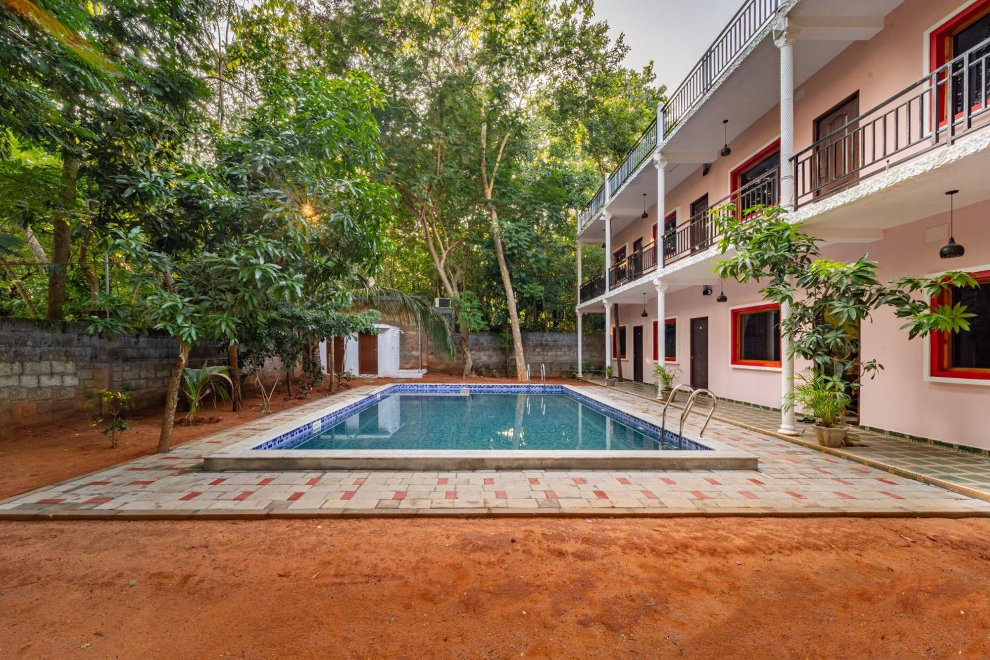 Hotel De Jardin Pondicherry With Swimming Pool Exteriör bild
